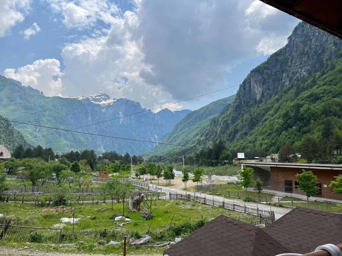 Guesthouse Villa Gurra Теті Екстер'єр фото