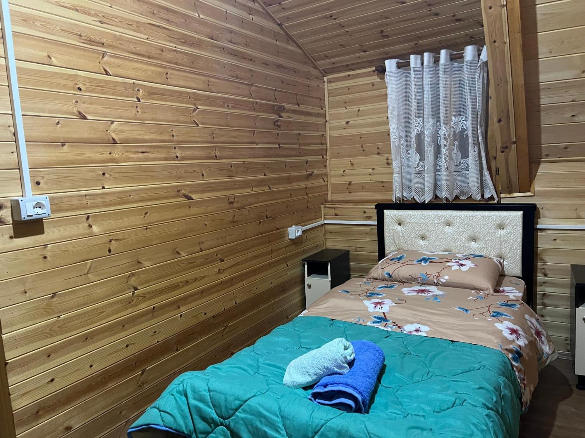 Guesthouse Villa Gurra Теті Екстер'єр фото